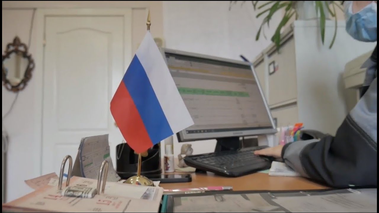 ИркАЗ ко Дню флага
