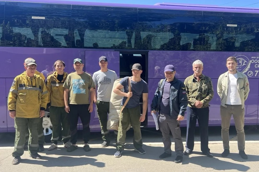 Пожарные из Приангарья отправились на помощь коллегам в Томск