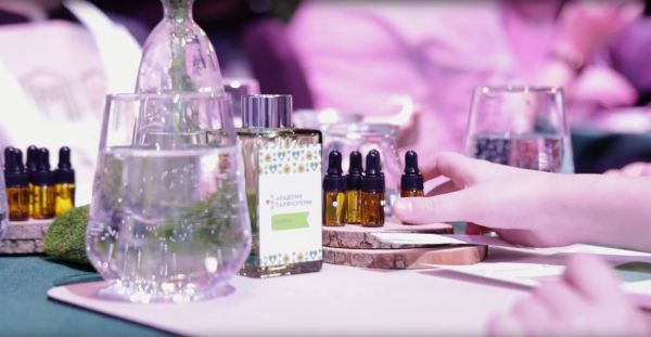 Незрячие дети из Москвы создали аромат «Сердце Байкала»