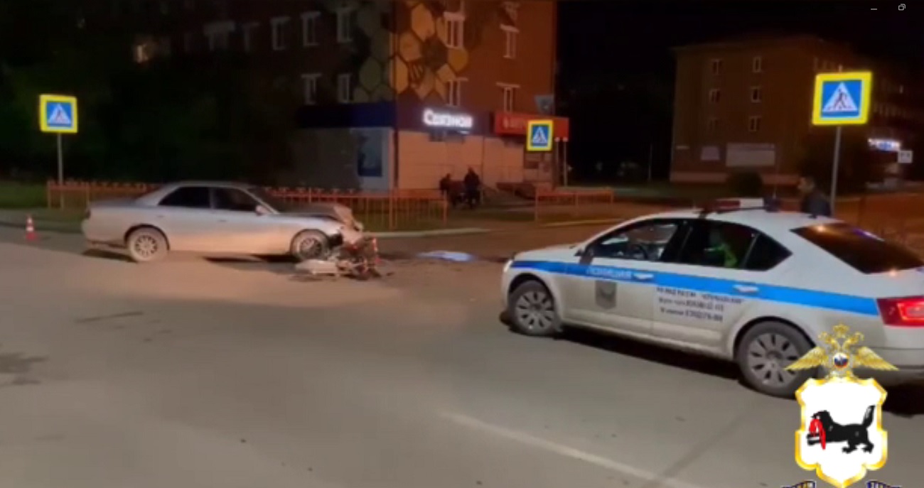15-летний мотоциклист попал в больницу после столкновения с тойотой в Свирске