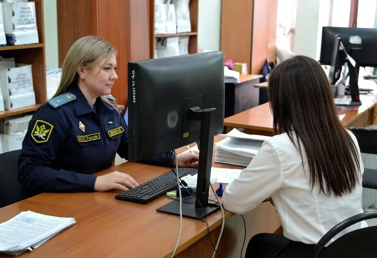 Драка из-за бахил: иркутянка выплатила врачу 70 тысяч рублей