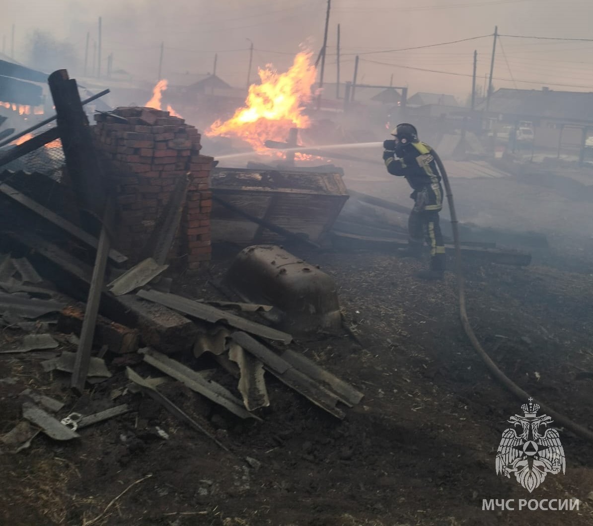 188 строений пострадали от пожаров в СНТ Братского района — Иркутск Сегодня