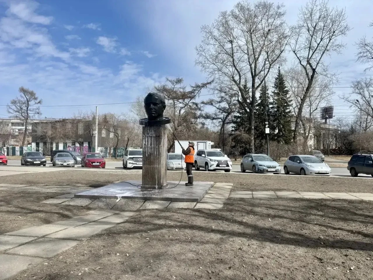 Общественные пространства Иркутска готовят к празднованию Дня Победы