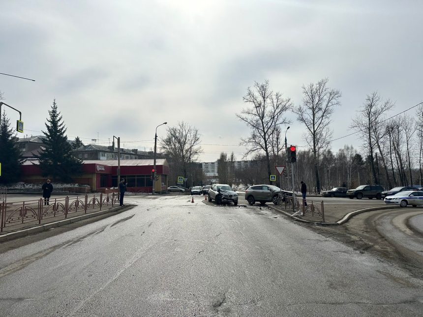 20 взрослых и двое детей пострадали в ДТП в Иркутске и пригороде за неделю