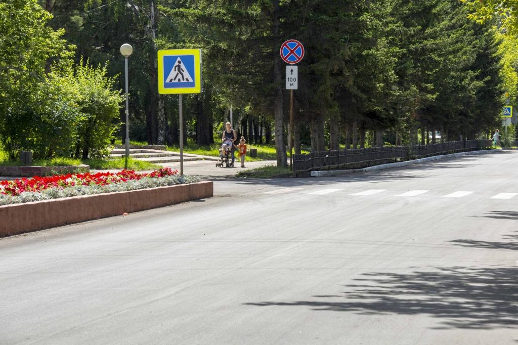В Иркутской области полным ходом идут работы в рамках проекта «Безопасные и качественные дороги»