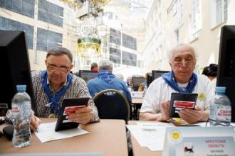«Мобильная Академия для старшего поколения» открывается в Иркутске 11 октября