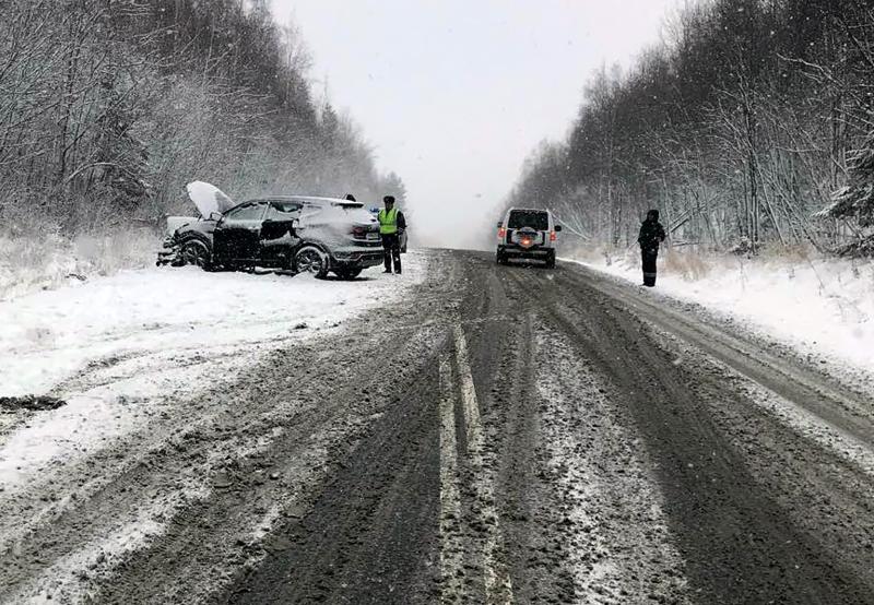 Шесть человек пострадали и один ребенок погиб в аварии в Слюдянском районе