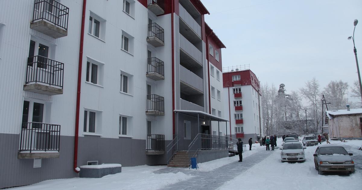В Братске началось заселение еще одного дома, построенного для переселенцев из ветхого жилья