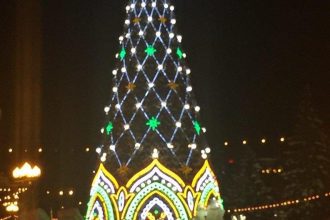 50 световых опор и две арки появятся в сквере Кирова завтра