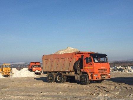 45 тысяч тонн снега вывезли с улиц Иркутска с начала 2018 года