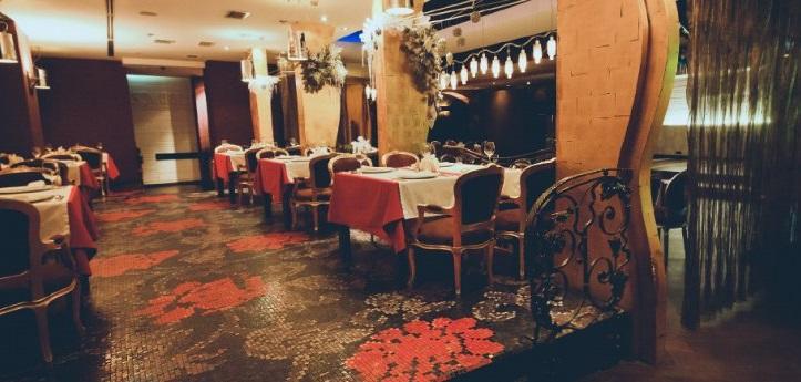 СМИ: уволены 150 сотрудников ресторанов «Сенатор», «Грааль» и «Сатори»