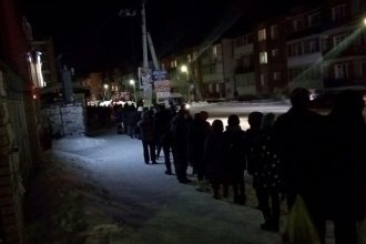 Жители Березового просят сохранить действующие маршруты