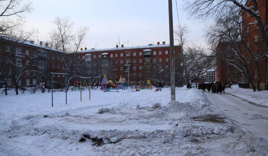 Более 40 дворов благоустроят в Ленинском районе Иркутска в 2018 году
