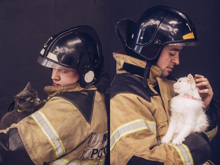 Неделя в фотографиях: спасатели с котиками, новое медучреждение, Байкал и многое другое