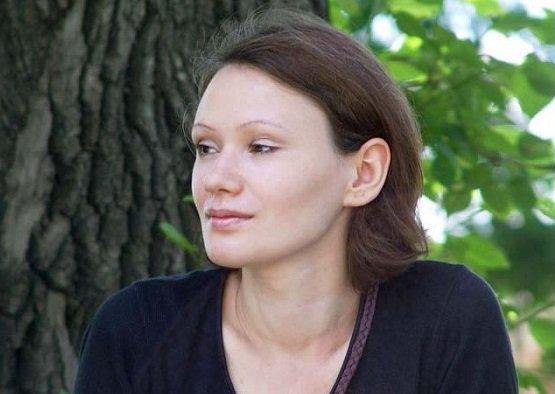 Выставка художницы Юлии Ружниковой «Расцветая серафимами» откроется в Иркутске 2 марта