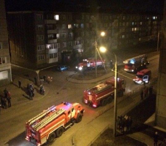 22 человека спасли пожарные в Иркутске