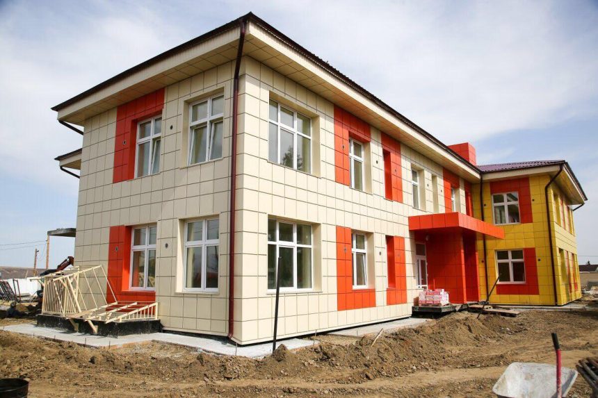 Пять детских садов начинают строить в Иркутске