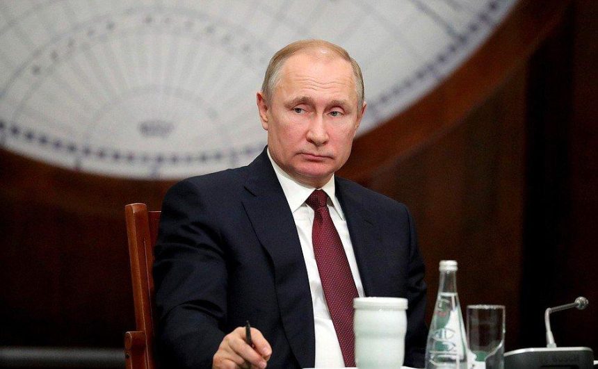 Владимир Путин пожертвовал 104 тысячи рублей на посадку 1040 деревьев в Иркутском лесничестве