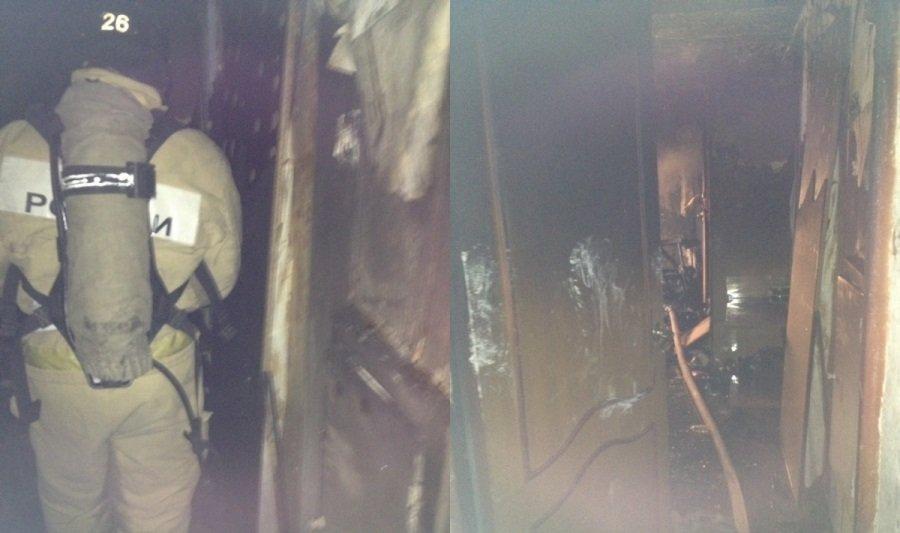Восемь человек спасли на пожаре в Братске