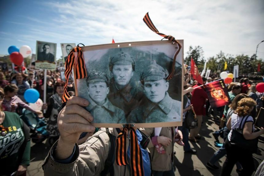 9 мая в 9:30 у танка «Иркутский Комсомолец» начнут формировать колонны "Бессмертного полка"