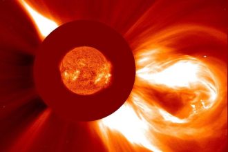 Корональные выбросы массы на Солнце – что это такое?