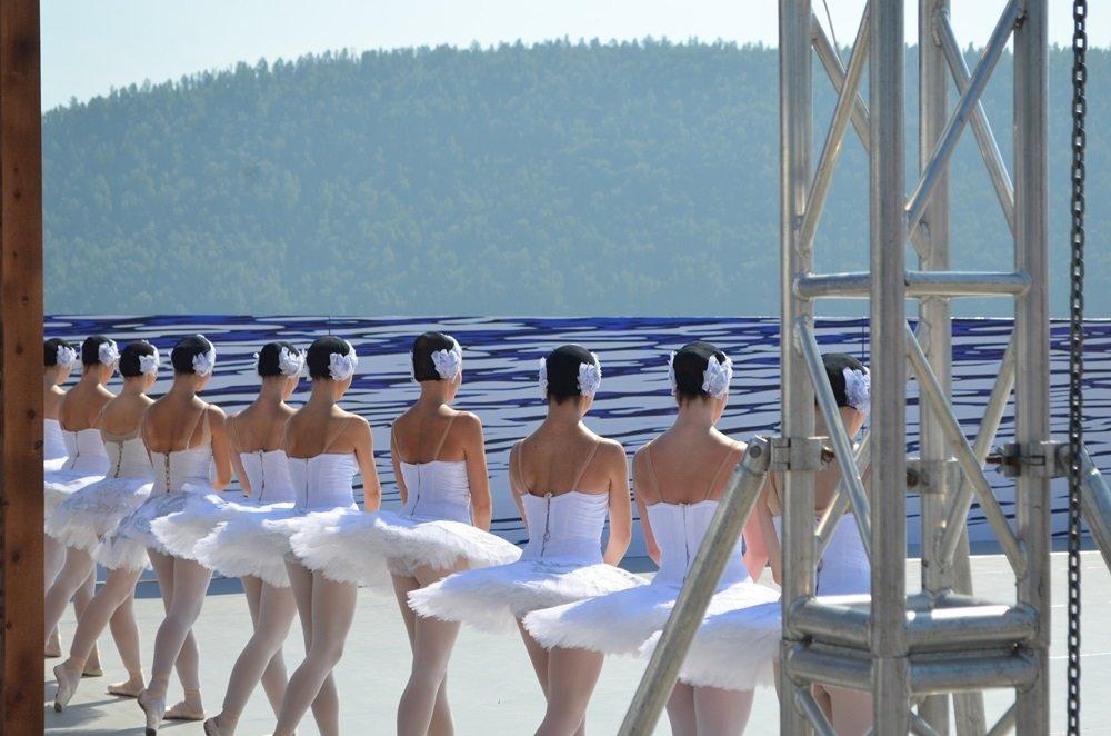 "Лебединое озеро" в Тальцах