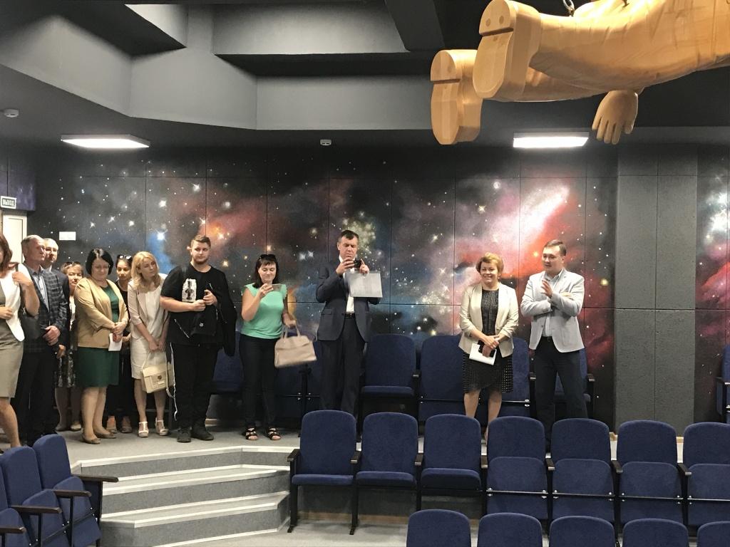 30 детей с ограниченными возможностями будут учиться в новой школе в Молодежном