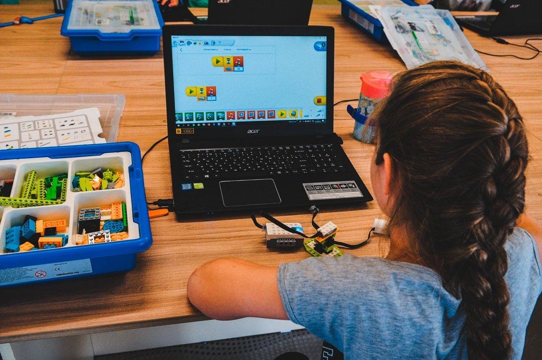 Губернатор: ЦМИТ - мастерская для развития потенциала молодого поколения