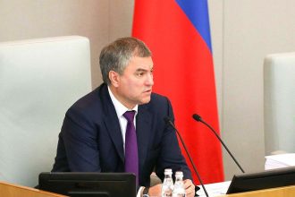 Председатель Госдумы: задача — выйти в ближайшие годы на уровень пенсий в 20–25 тыс. рублей