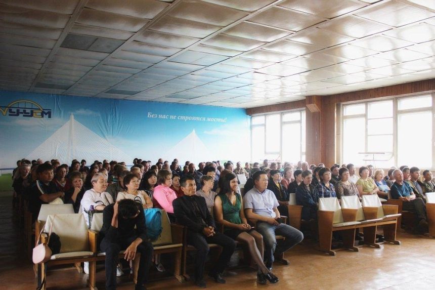 Ситуация на заводе «Улан-Удэстальмост» стабилизируется. Напомним, предприятие бастовало