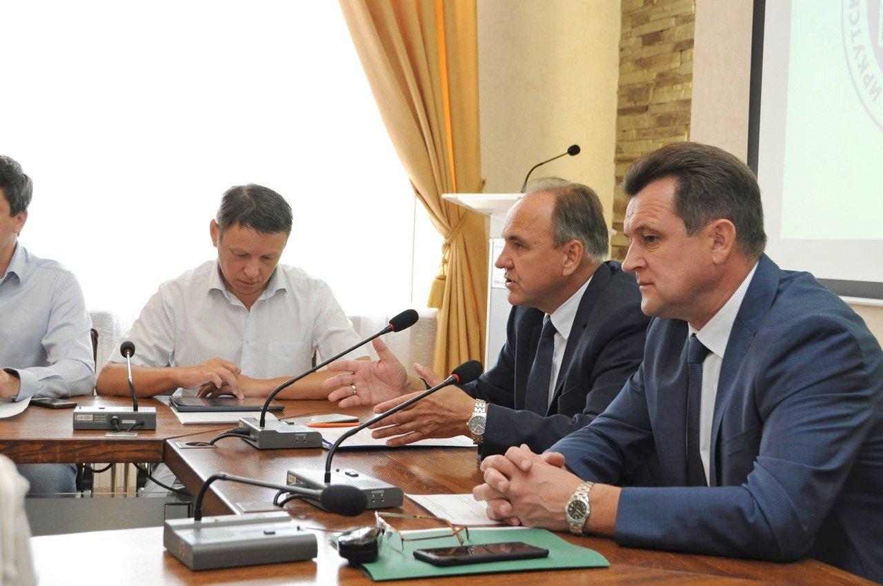 В ИГУ обсудили концепцию создания научно-образовательного центра