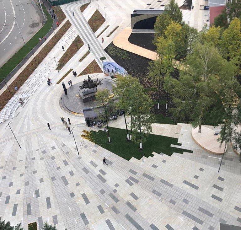 Бронзовую скульптуру, созданную Даши Намдаковым, установили в Татарстане