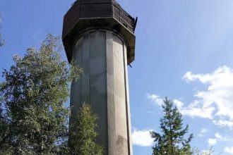 Одна девочка скончалась, еще двое детей в больнице из-за обрушения водонапорной башни в Мегете