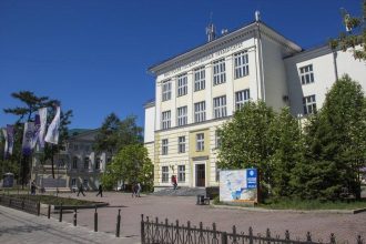Программу празднования столетия ИГУ обсудили на оргкомитете в правительстве региона