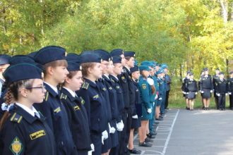 Семиклассники ангарской школы № 39 прошли торжественное посвящение в кадеты МЧС