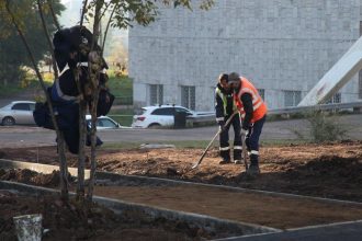 Сквер "Ангарские каскады" строят в Братске