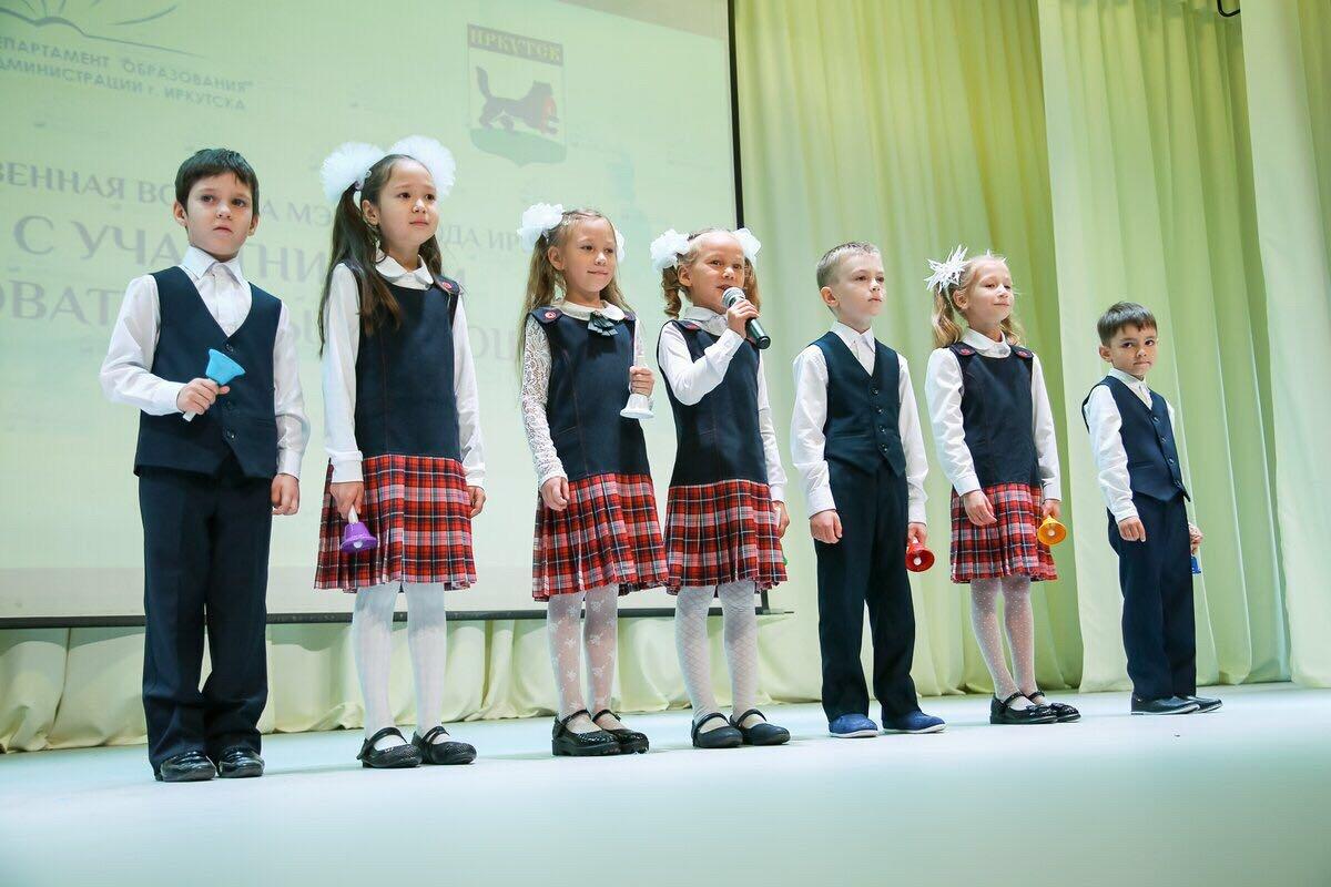 Торжественные линейки прошли в 71 школе Иркутска