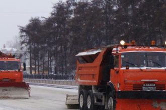 Более 130 единиц спецтехники подготовят к зимнему сезону в Иркутске