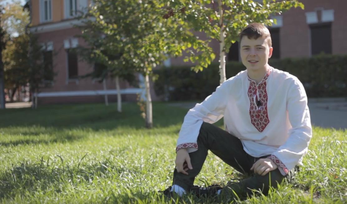 "До свиданья, друг мой, до свиданья!". Иркутские студенты читают Есенина