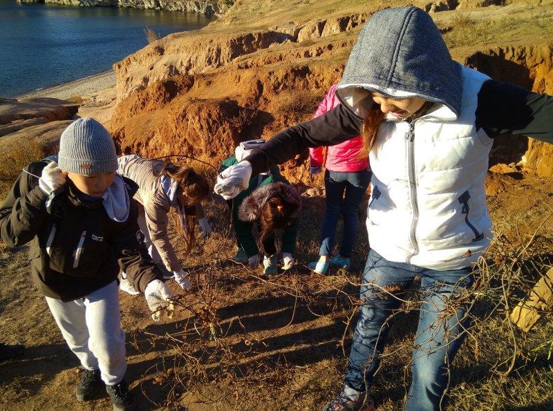 На мысе Бурхан на Ольхоне прошла уборка