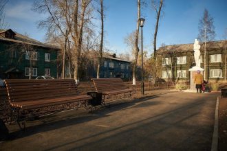 На пересечении улиц Шпачека, Жукова и Сибирских Партизан в Иркутске открыли сквер