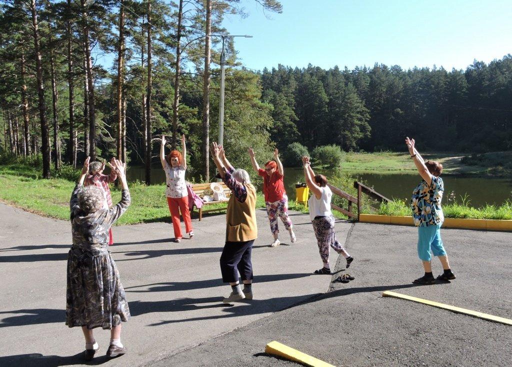 Проект «Активное долголетие» реализуют в Иркутской области в 2019 году