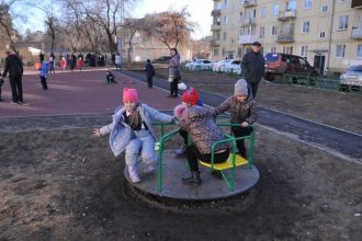 32 двора отремонтировали в Ангарске за два года