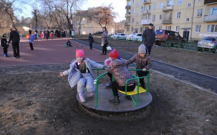 32 двора отремонтировали в Ангарске за два года