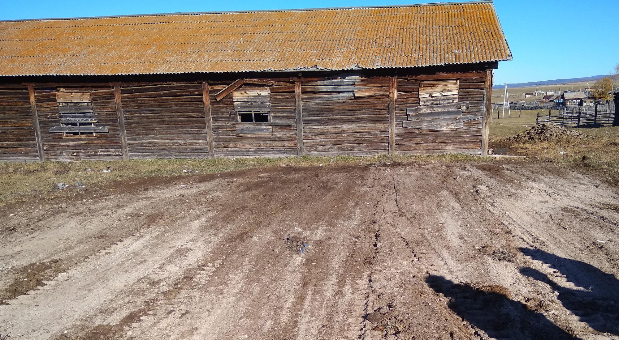 Активисты ОНФ потребовали устранить отходы агрохимикатов в Ольхонском районе