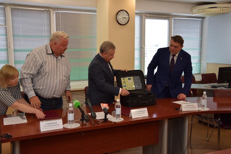 Чиновников Братска будут проверять на бесконтактном полиграфе