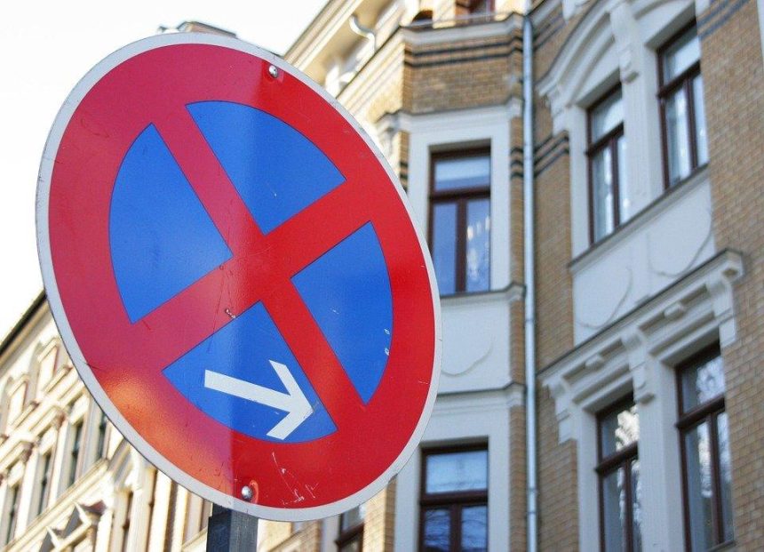 Парковку по улице Грибоедова в Иркутске запретят с 21 ноября