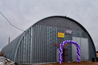 Семейную молочную животноводческую ферму на 120 скотомест открыли в Заларинском районе