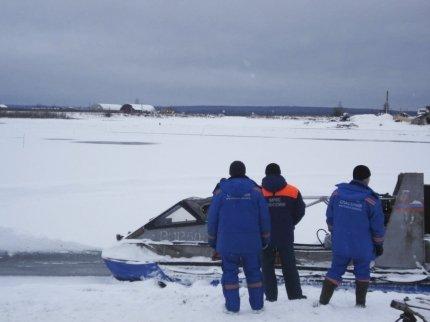 В Киренске местные жители организовали самовольный ледовый переход через Лену