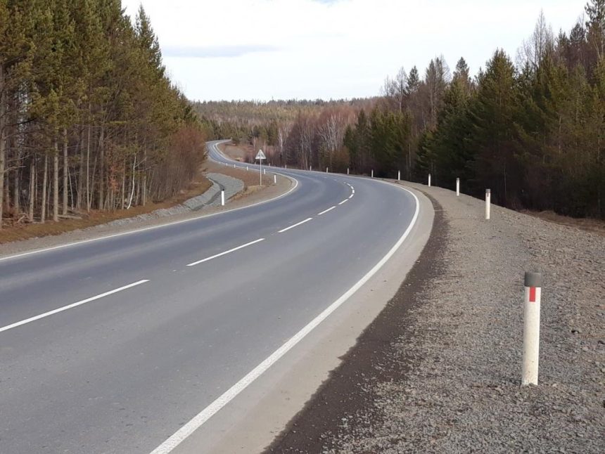 Завершен ремонт 24 километров Голоустненского тракта